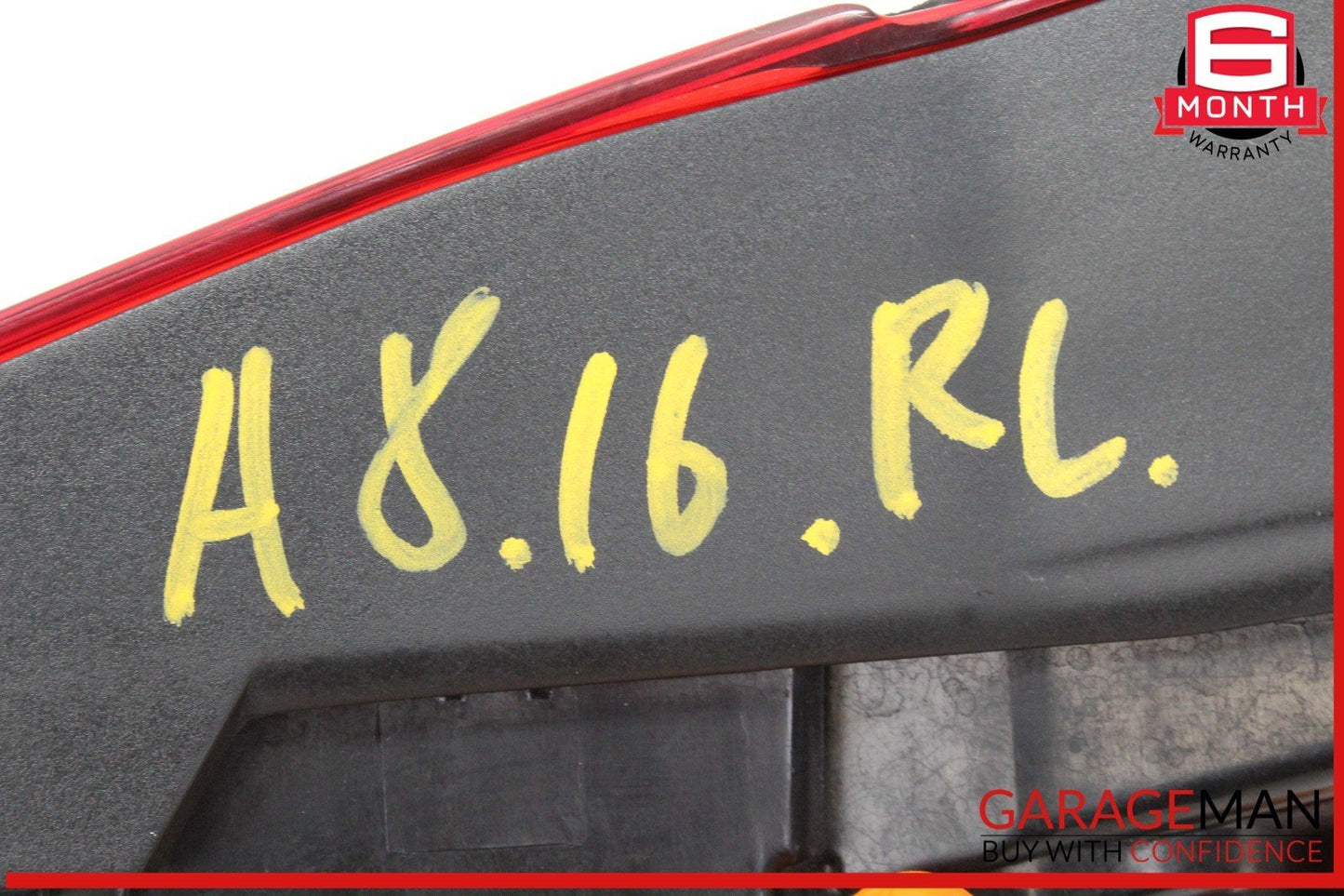 15-18 Audi A8 S8 Rear Left Driver Side Inner Tail Light Lamp 4H0945093J OEM