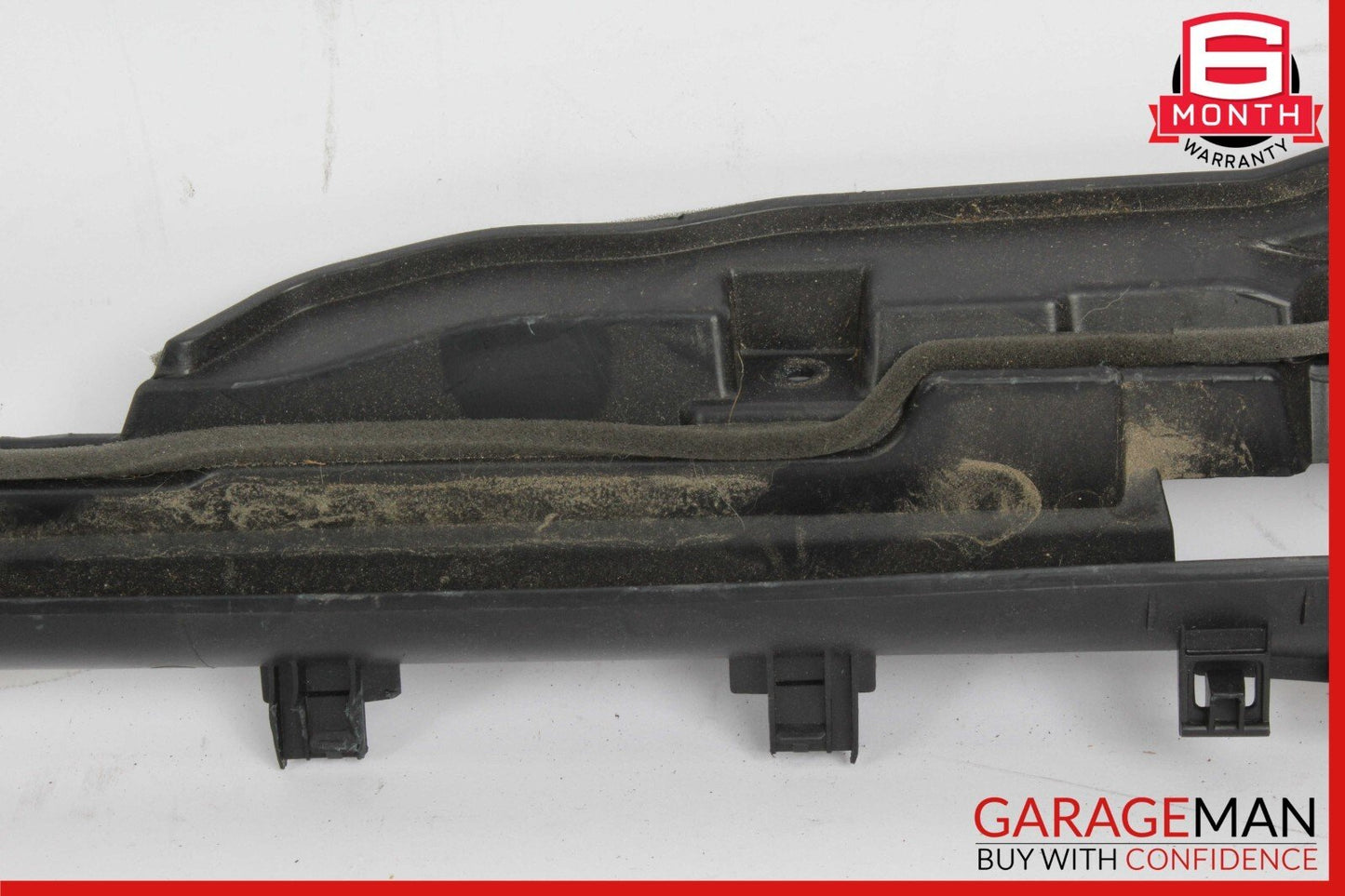 17-23 Tesla Model 3 Front Dash Windshield Finisher Bracket 162471600A