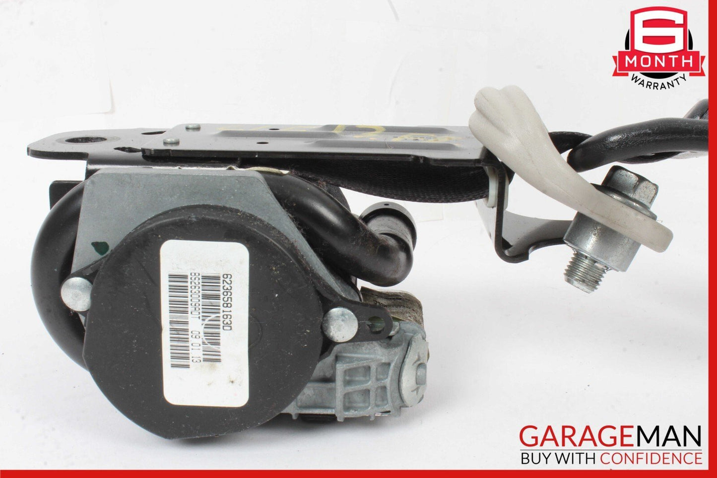 11-13 Nissan Leaf Front Left Driver Side Seatbelt Seat Belt Retractor Black OEM