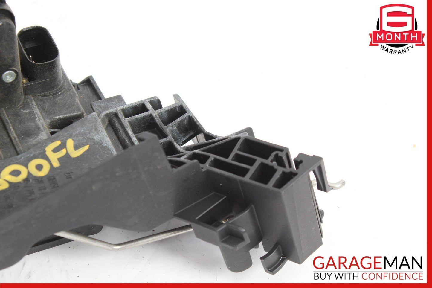 15-20 Mercedes W205 C300 C350e C43 AMG Front Left Side Door Lock Latch Actuator