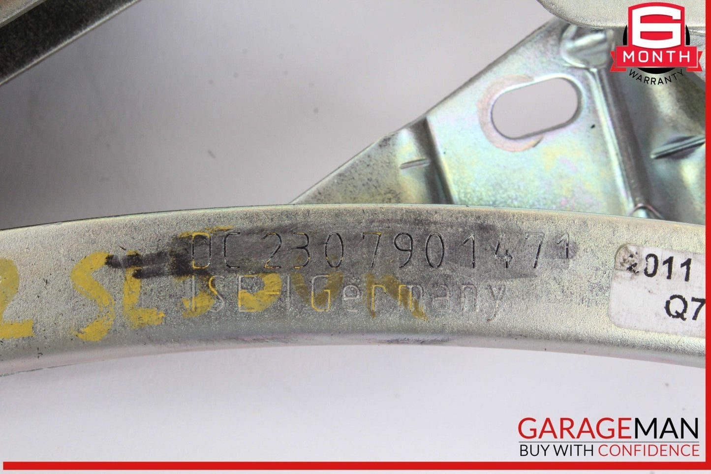 03-12 Mercedes R230 SL550 SL500 Right Trunk Lock Frame Cylinder 2307901471 OEM