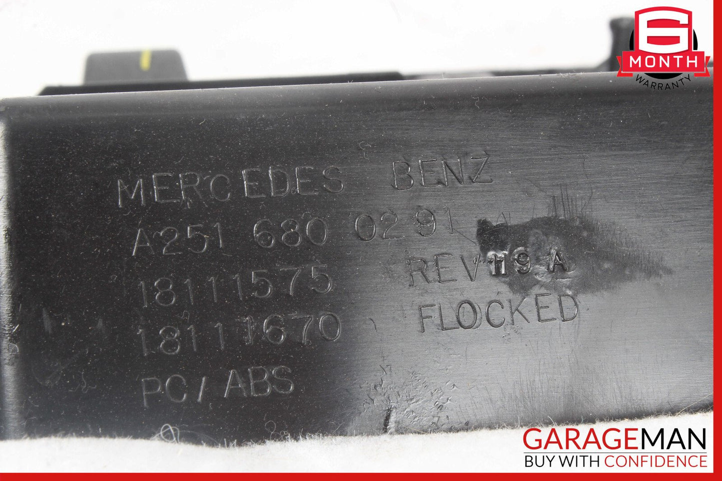 06-13 Mercedes W251 R320 R500 Dashboard Glove Box Storage Compartment OEM