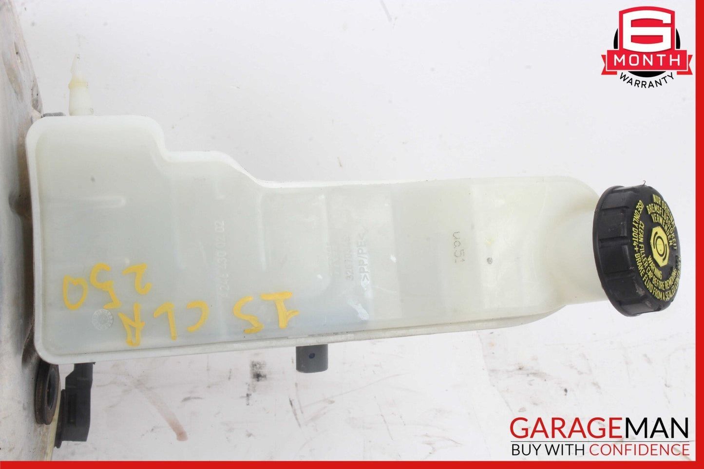 14-19 Mercedes W117 CLA250 CLA200 Power Brake Booster Master Cylinder Reservoir