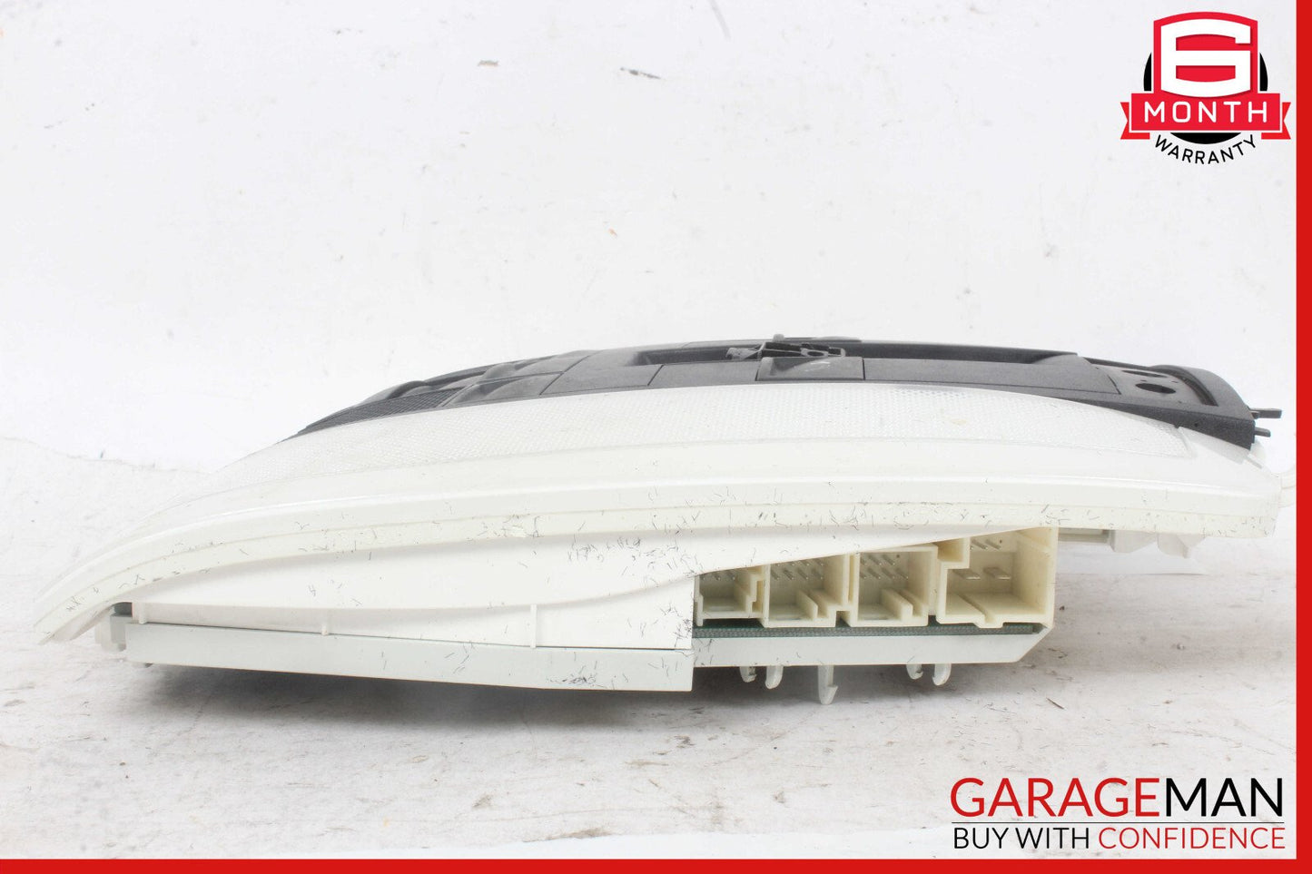 08-14 Mercedes W204 C300 C250 C63 AMG Overhead Dome Light Lamp 2049004701 OEM