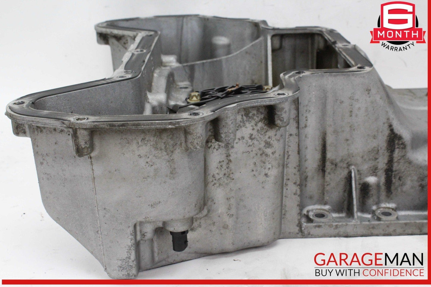 05-11 Mercedes W204 C300 Engine Upper Oil Sump Baffle Pan 2720142102 OEM
