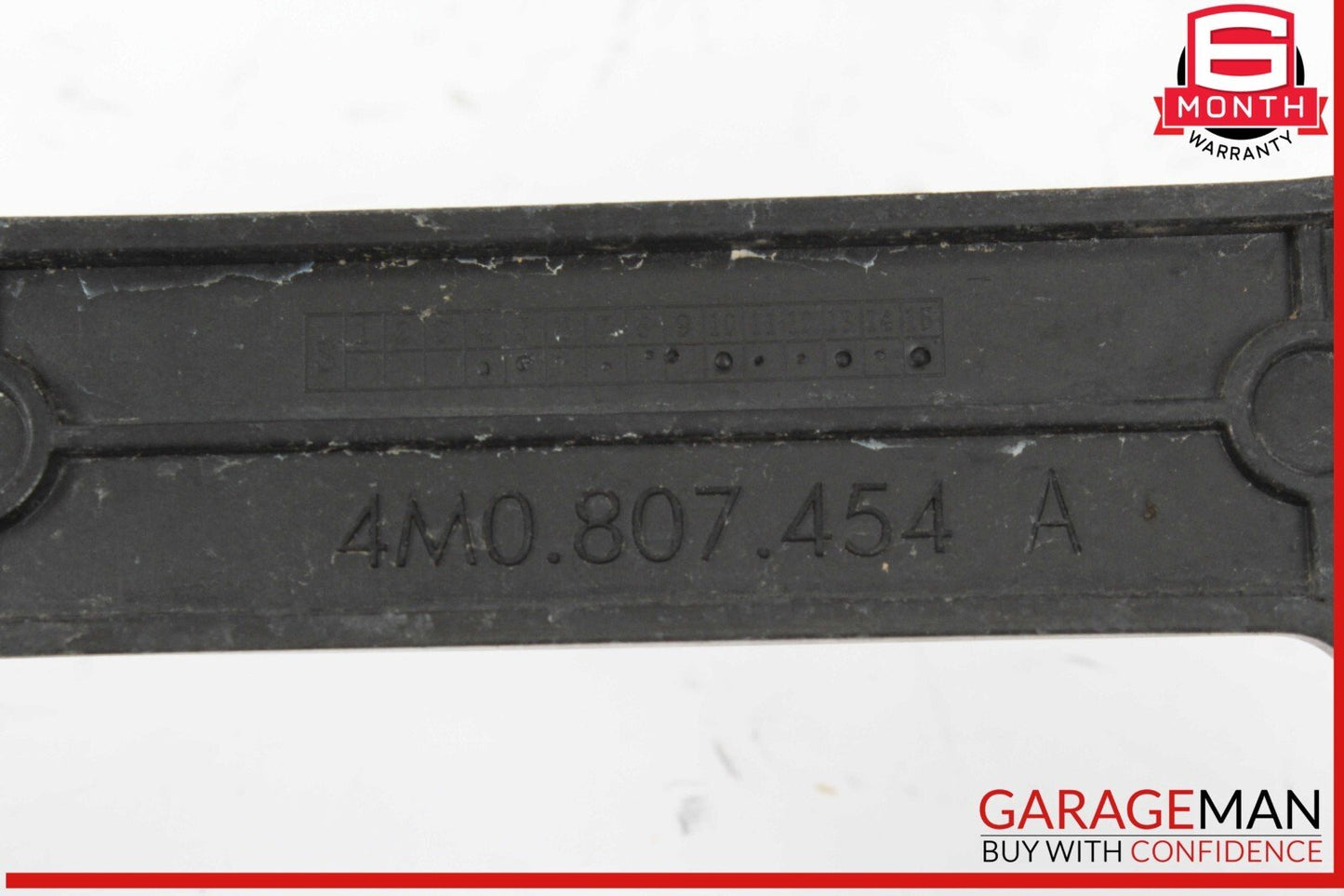 17-19 Audi Q7 Rear Right Passenger Side Bumper Guide Mount Bracket 4M0807454A