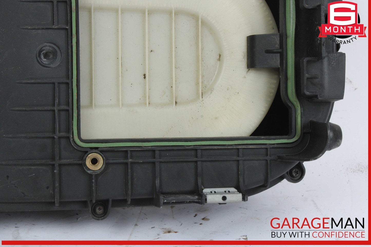 13-16 Mercedes X204 GLK250 E250 Air Intake Cleaner Filter Housing Box OEM