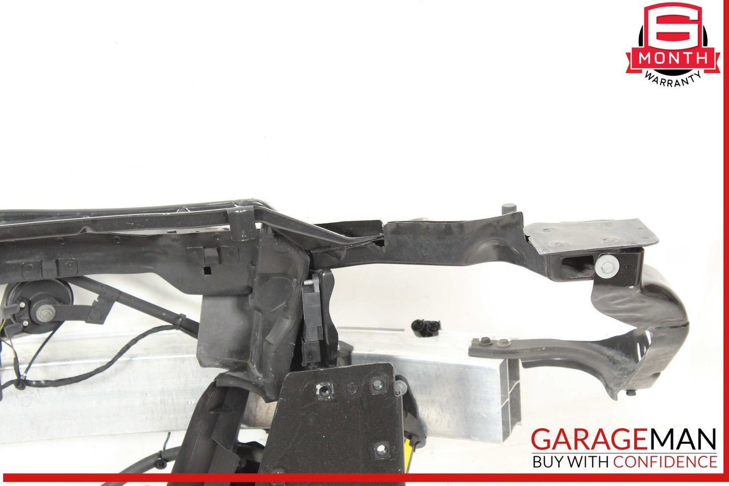 03-08 Mercedes R230 SL500 Front Reinforcement Bar Upper Radiator Support Clip