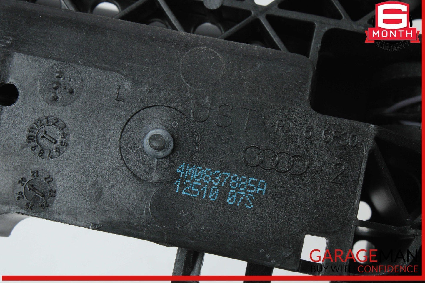 17-24 Audi Q7 Rear Left Driver Side Exterior Door Handle Black 4M0837885 OEM