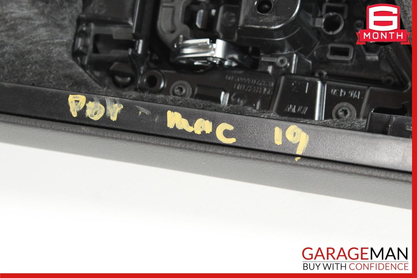 15-24 Porsche Macan 95B Rear Left Driver Side Interior Door Panel Assembly OEM