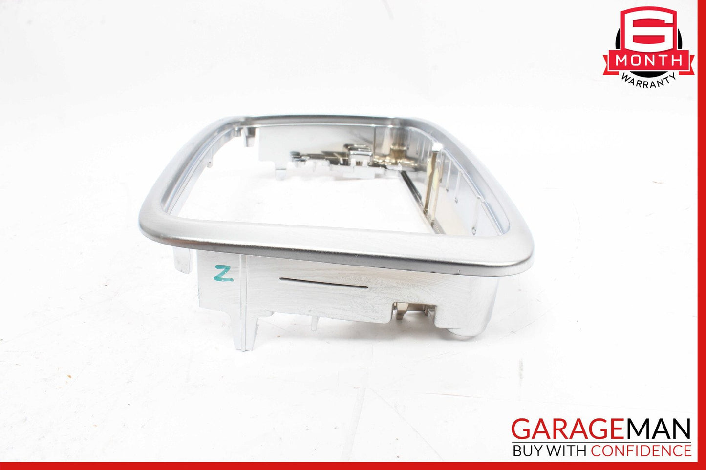 14-18 Mercedes W117 CLA250 Center Dash Radio CD Player Trim Bezel Cover OEM