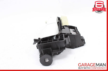 12-20 Mercedes W117 CLA250 Rear Right Side Exterior Door Handle White OEM
