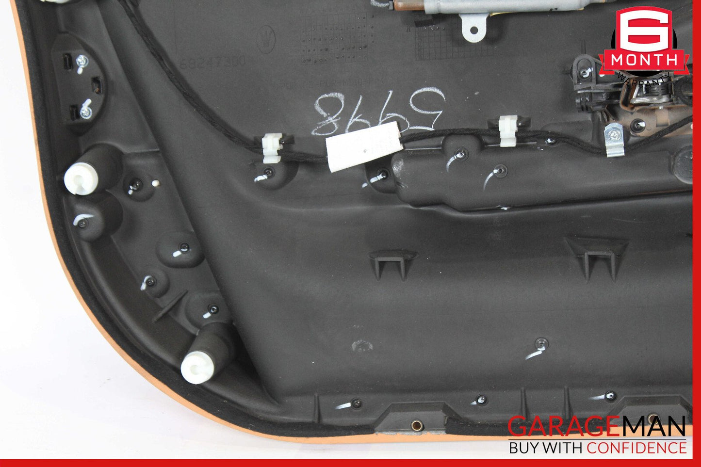 08-14 Maserati GranTurismo M145 Front Right Side Interior Door Panel OEM
