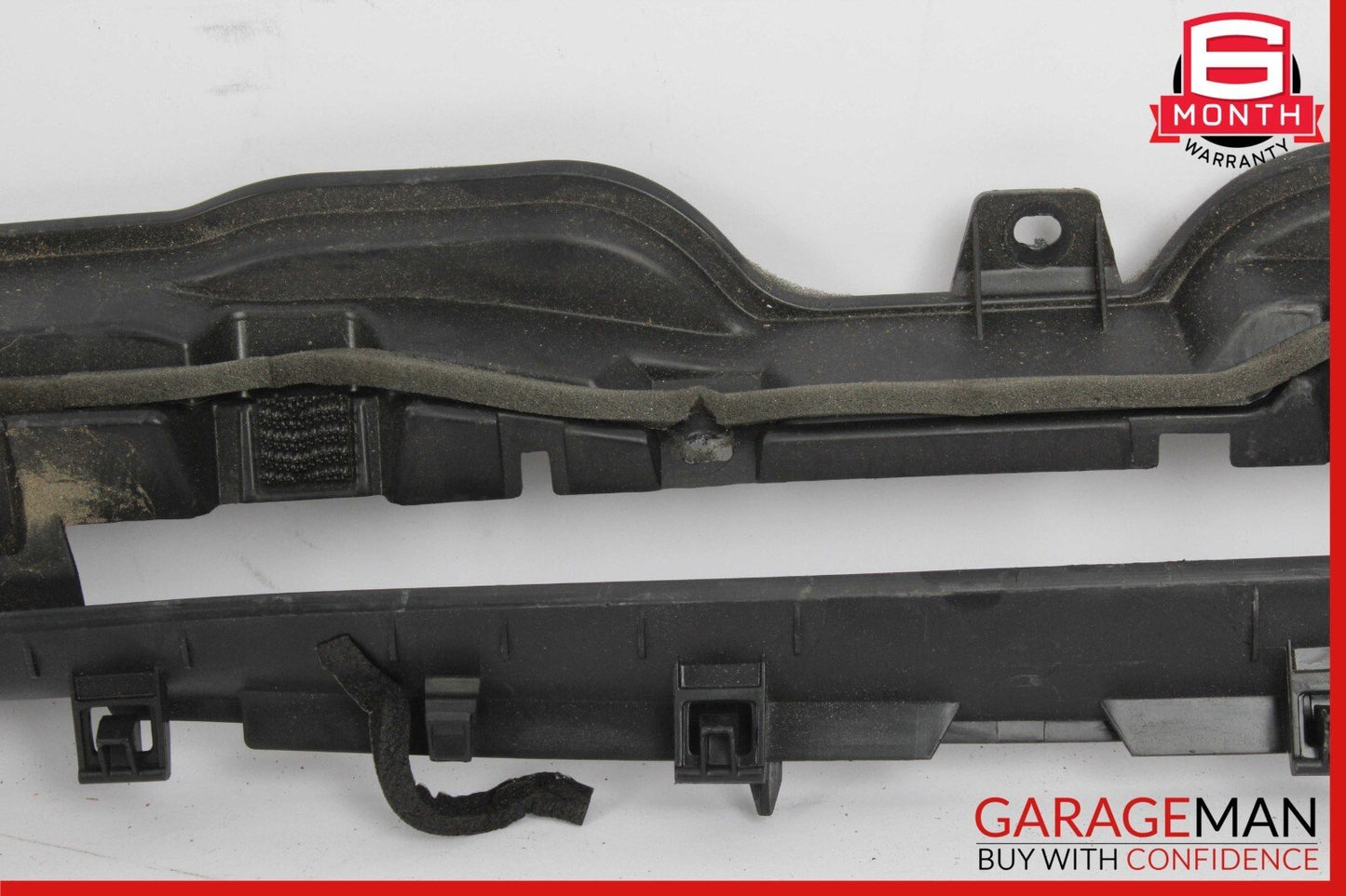 17-23 Tesla Model 3 Front Dash Windshield Finisher Bracket 162471600A