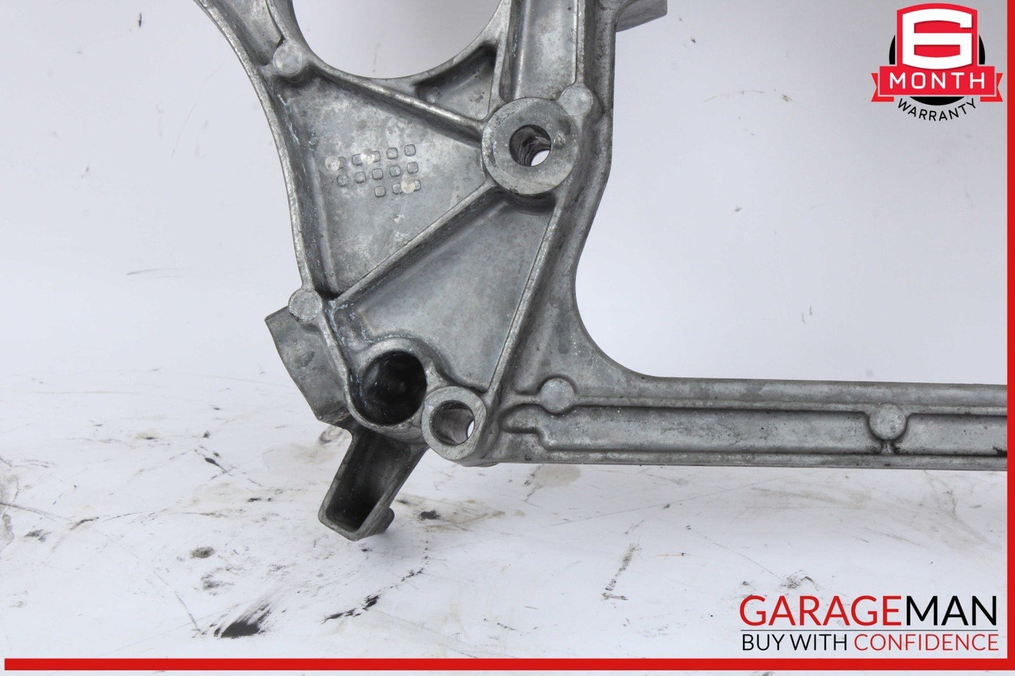13-15 Mercedes X204 GLK250 Alternator Mounting Bracket 6512011909 OEM