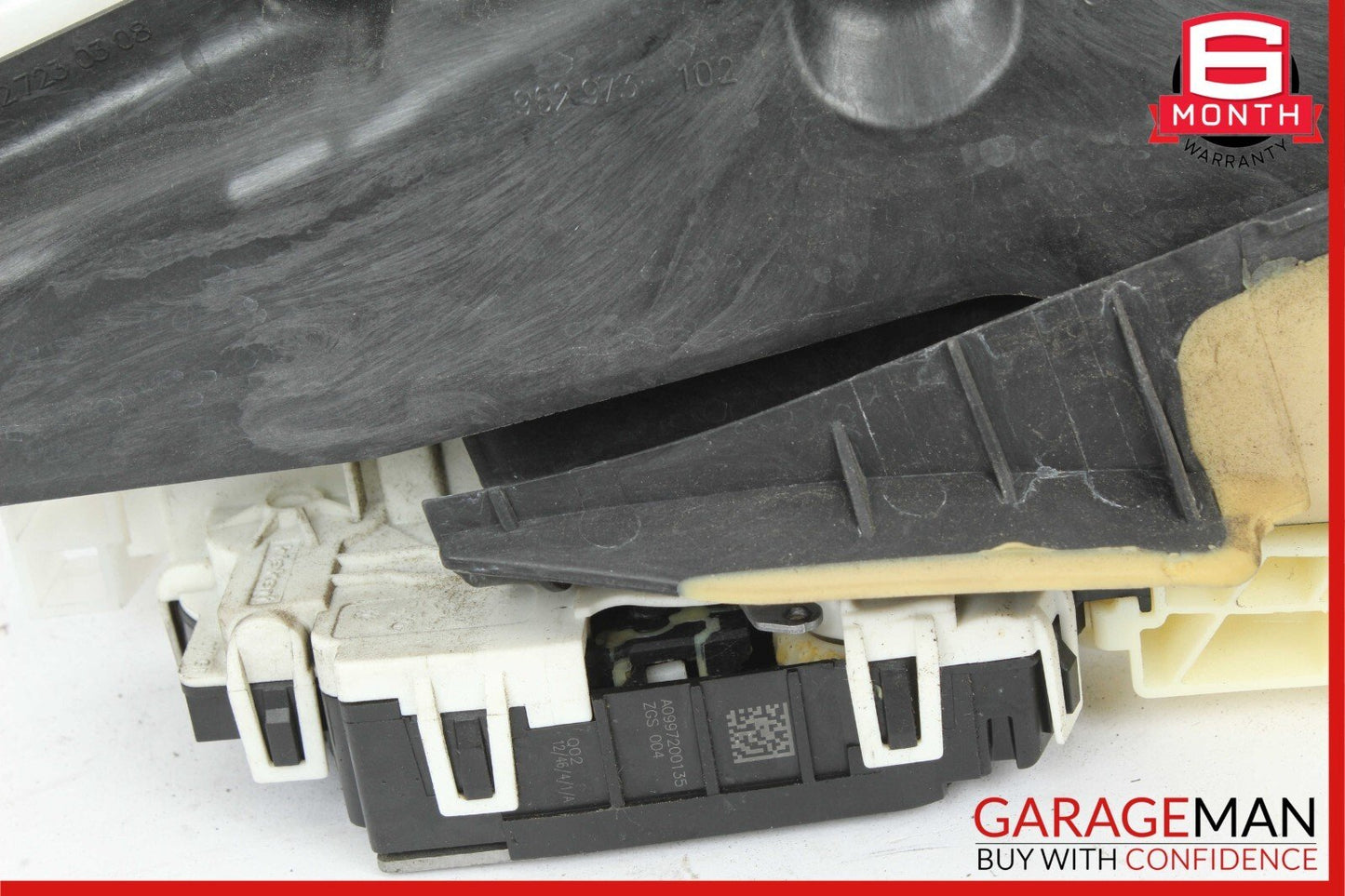08-20 Mercedes R172 SLK350 C350 E400 Front Left Side Door Lock Latch Actuator