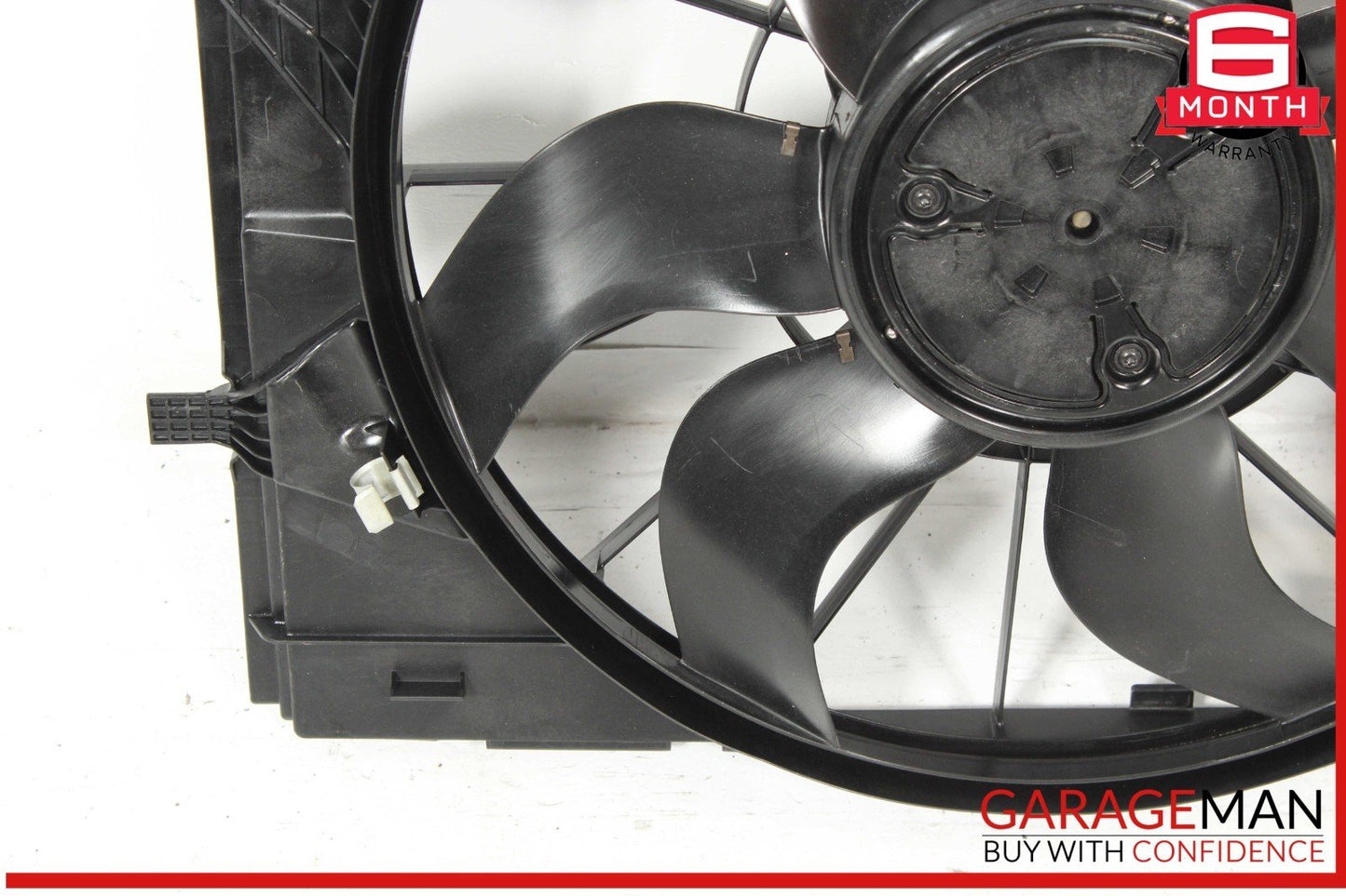16-22 Mercedes X253 GLC350e GLC300 Engine Cooling Motor Fan Assembly OEM