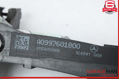 15-20 Mercedes W213 E300 C350e Right Side Exterior Door Handle Keyless Go OEM