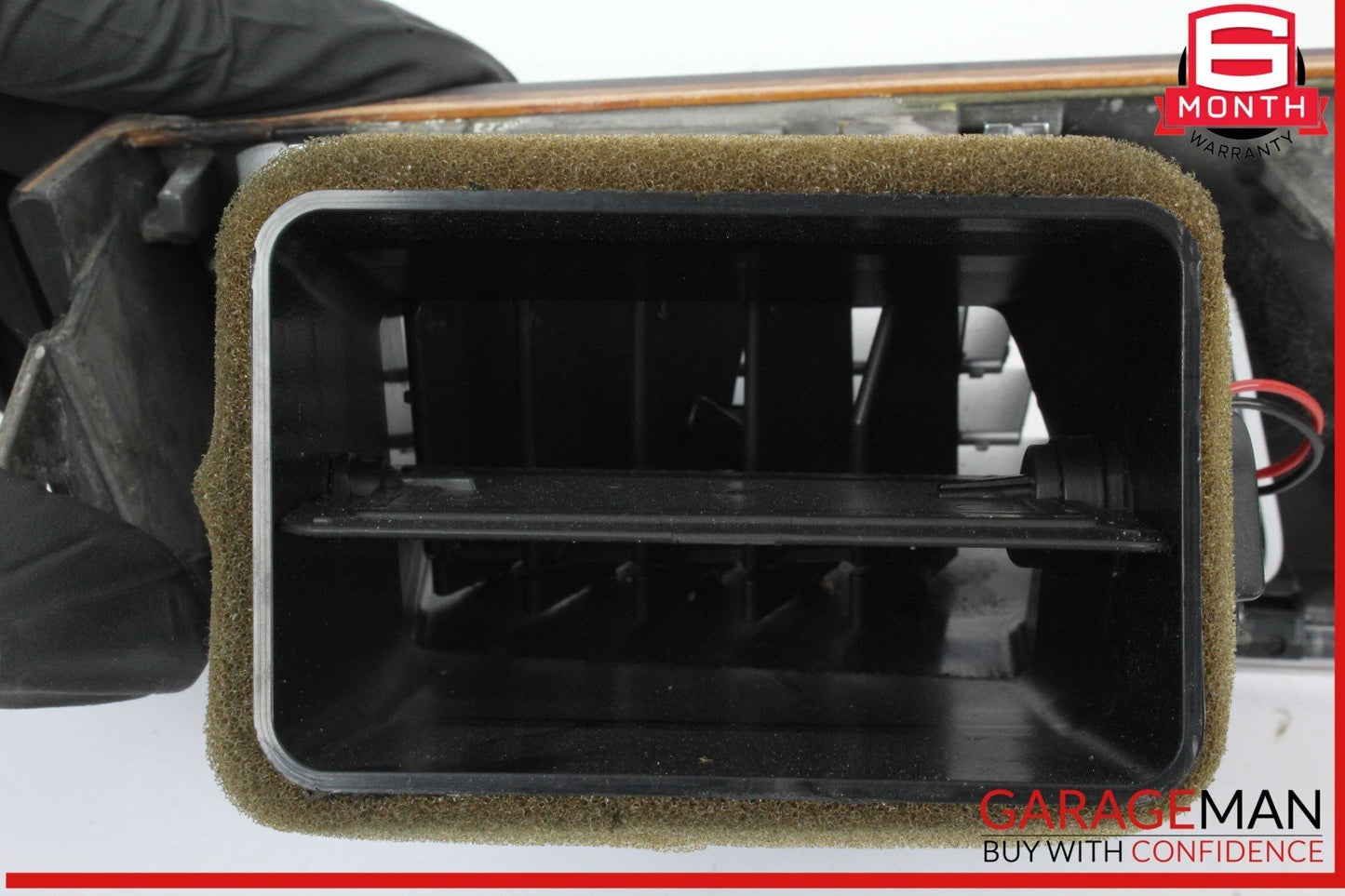12-18 Mercedes W218 CLS550 Front Dash Trim Bezel Air Vent Cover Assy OEM