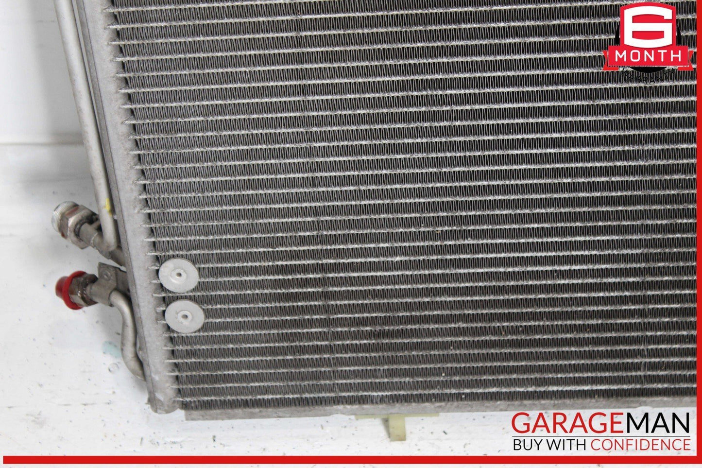 98-02 Mercedes W210 E320 Engine Cooling Radiator Assembly 2105001203 OEM