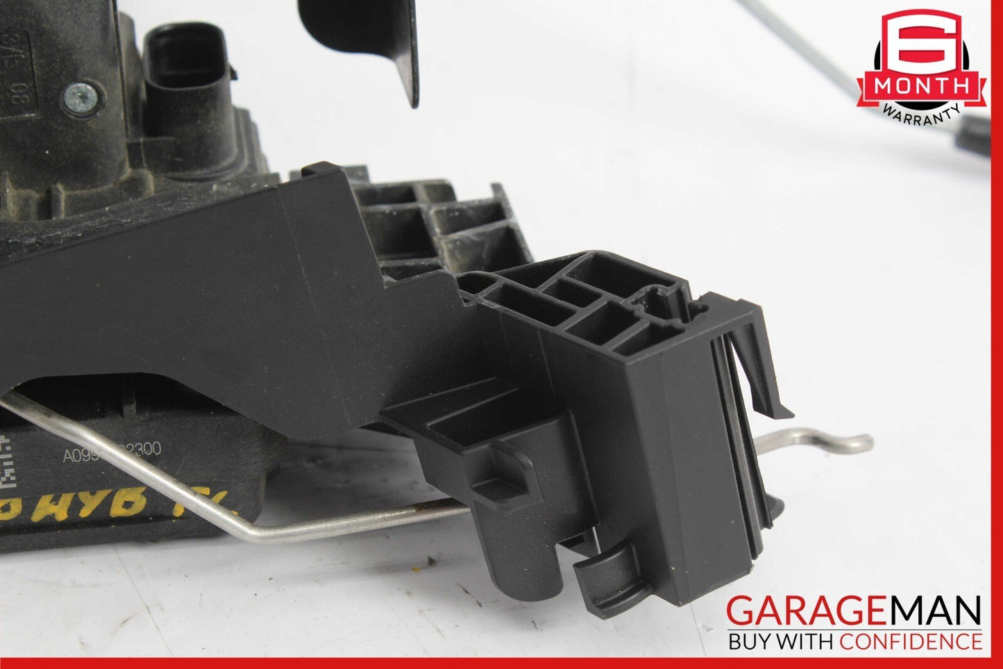 15-20 Mercedes W205 C350e C300 C400 Front Left Side Door Lock Latch Actuator OEM