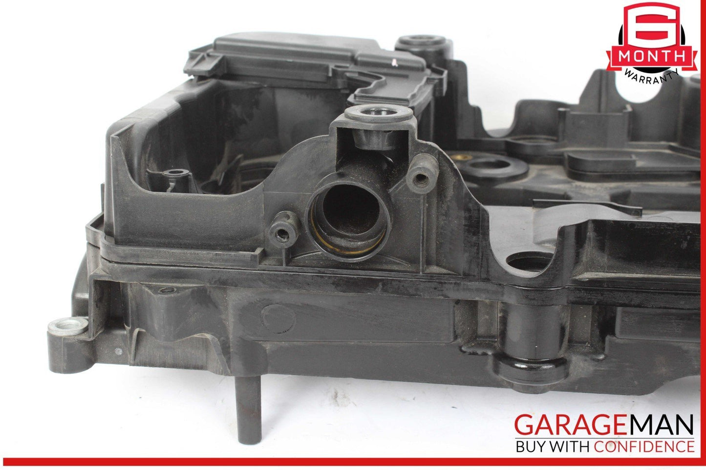 12-14 Mercedes W204 C250 SLK250 Engine Valve Cover 2710101730 OEM