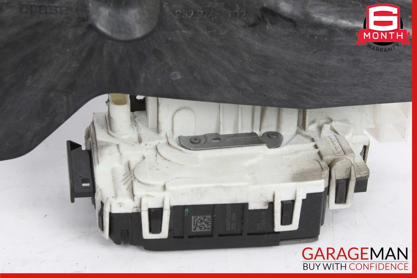 08-20 Mercedes C250 C350 CLS500 E250 Front Right Side Door Lock Latch Actuator