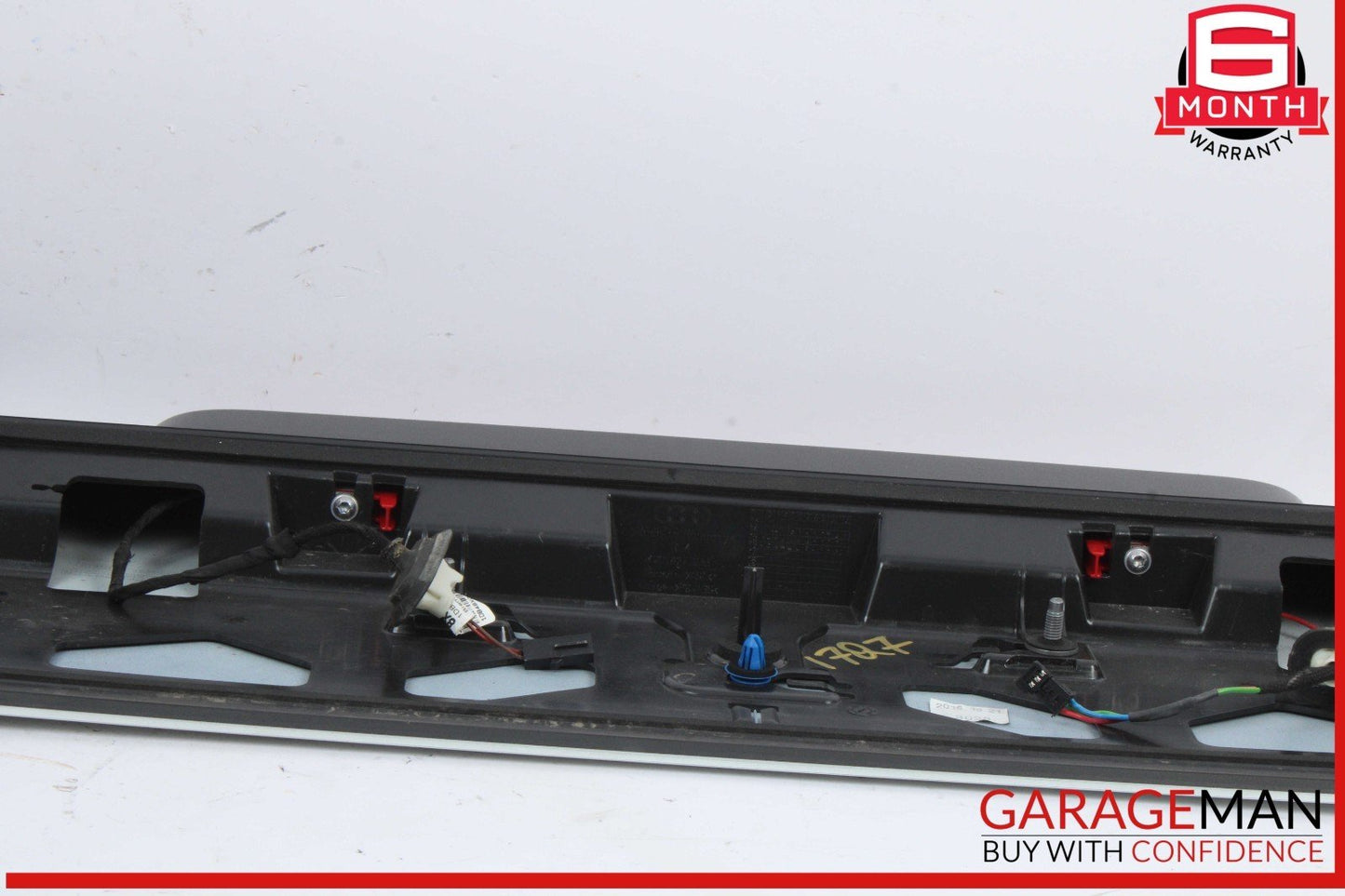 17-25 Audi Q7 SQ7 Rear Liftgate Spoiler Cover Panel w/ Brake Light 4M0827933 OEM