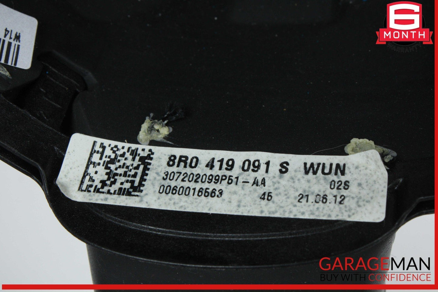 09-12 Audi Q5 4 Spoke Steering Wheel w/ Control Switch Assembly OEM