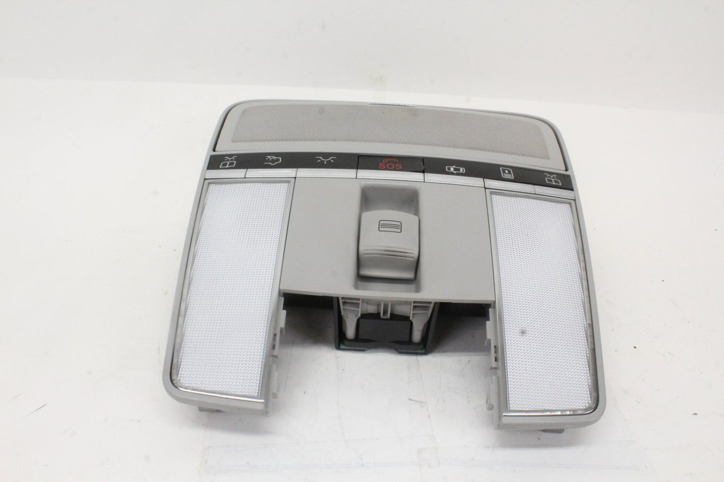 2010-2014 Mercedes-Benz S550 W221 Overhead Dome Light Lamp 2218705693 OEM
