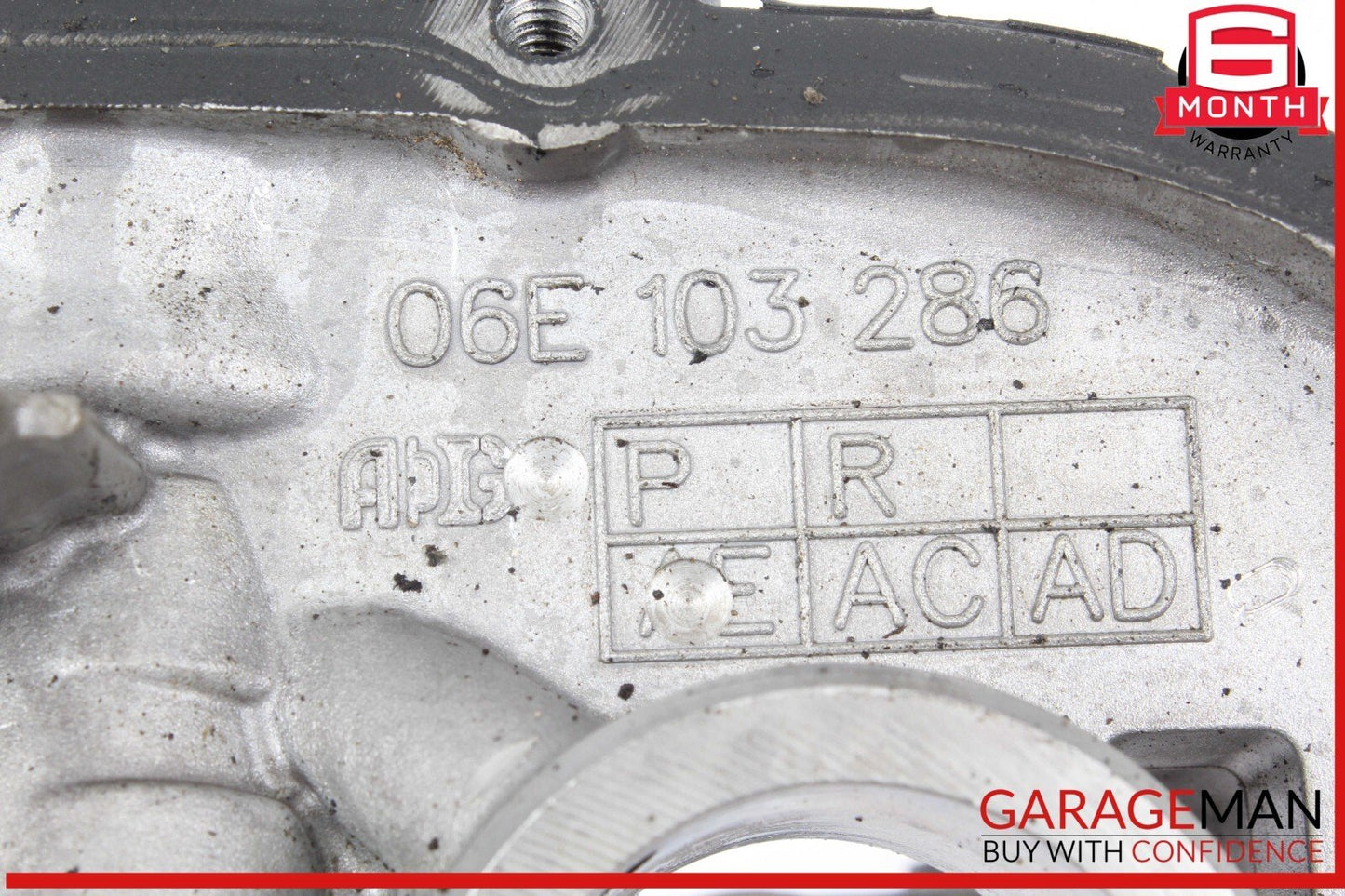 17-19 Audi Q7 Right Side Engine Cylinder Head Camshaft Cover 06E103286 OEM