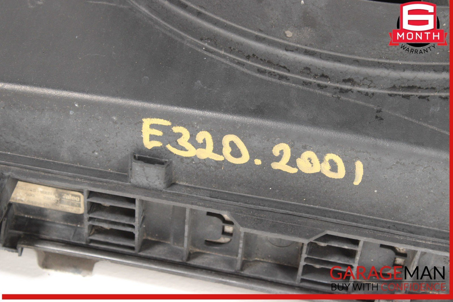 98-02 Mercedes W210 E320 Engine Motor Cooling Radiator Assembly OEM