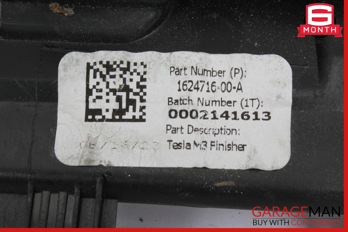 17-23 Tesla Model 3 Front Dash Windshield Finisher Bracket 162471600A