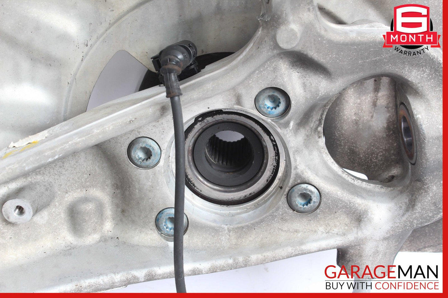 11-18 Porsche Cayenne 958 Front Right Spindle Knuckle Hub Bearing OEM