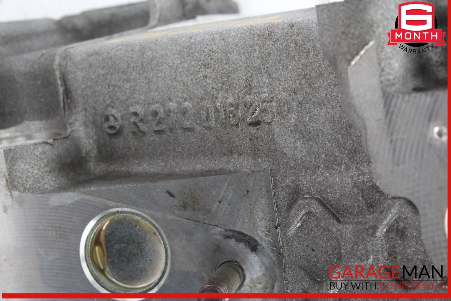 06-07 Mercedes W203 C230 2.5L Engine Motor Right Side Cylinder Head 2720162501
