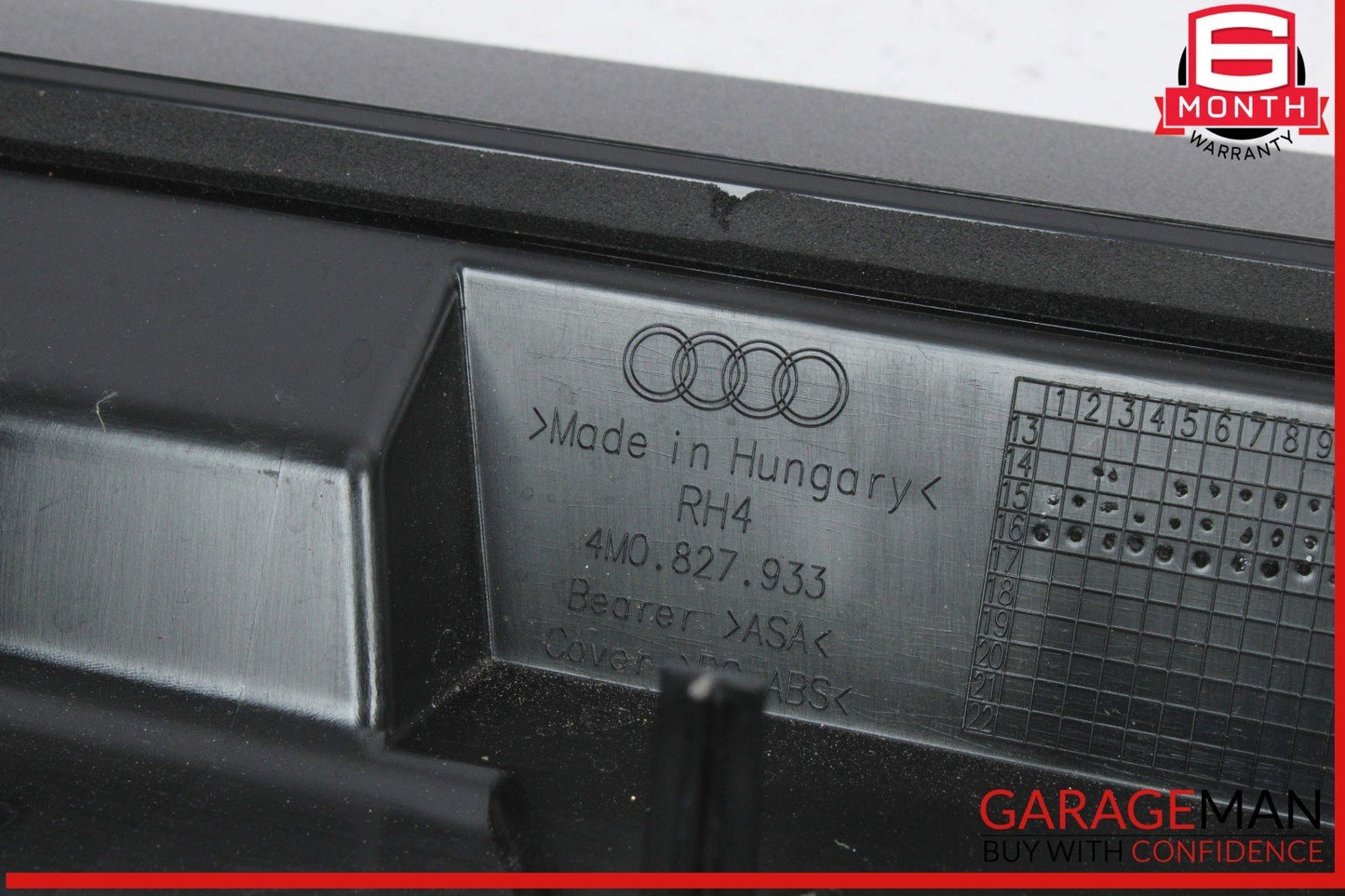 17-25 Audi Q7 SQ7 Rear Liftgate Spoiler Cover Panel w/ Brake Light 4M0827933 OEM
