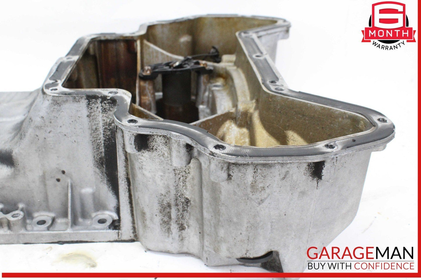 05-11 Mercedes W211 E350 Engine Upper Oil Sump Baffle Pan 2720142102 OEM
