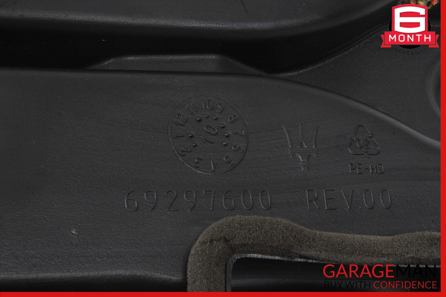 04-12 MASERATI QUATTROPORTE CENTER CONSOLE ARMREST STORAGE COMPARTMENT OEM