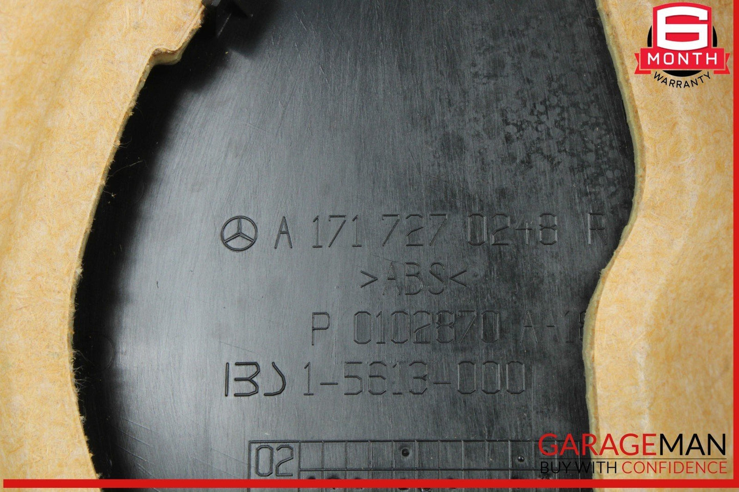 05-11 Mercedes R171 SLK280 Front Right Side Interior Door Panel Trim Cover OEM
