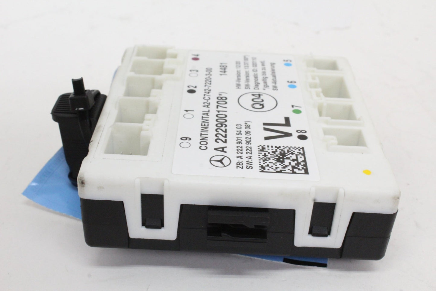 2015-2019 Mercedes-Benz C300 W205 Left Front Door Control Module 2229001708