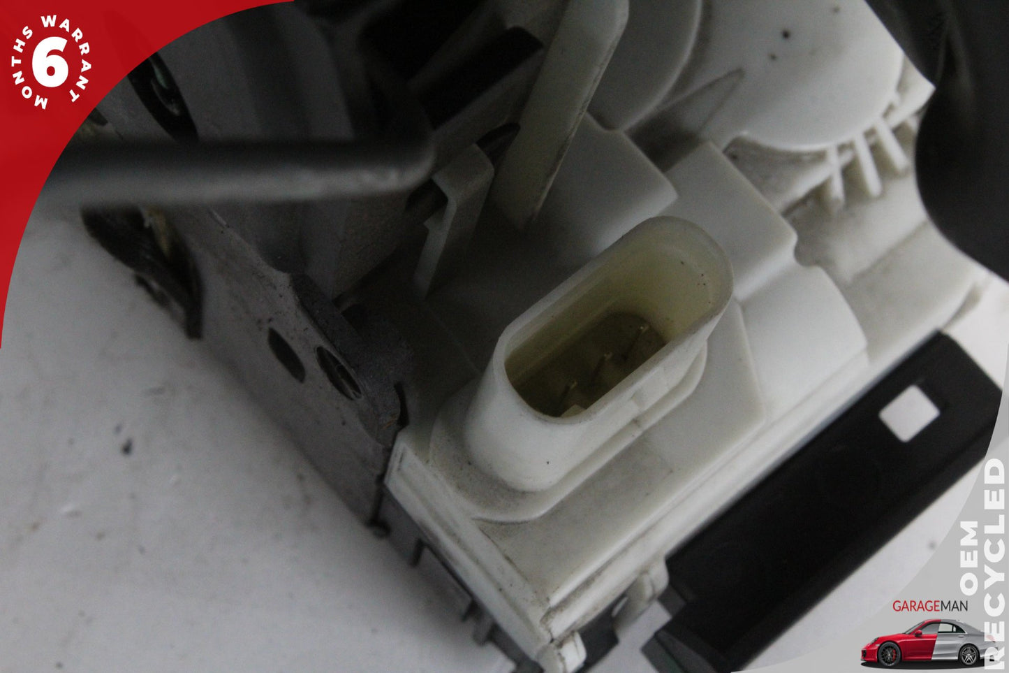 2014-2019 Mercedes CLA250 CLA45 AMG Rear Right Door Lock Latch Actuator OEM