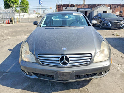 Parting Out- Mercedes-Benz CLS500 W219- 101