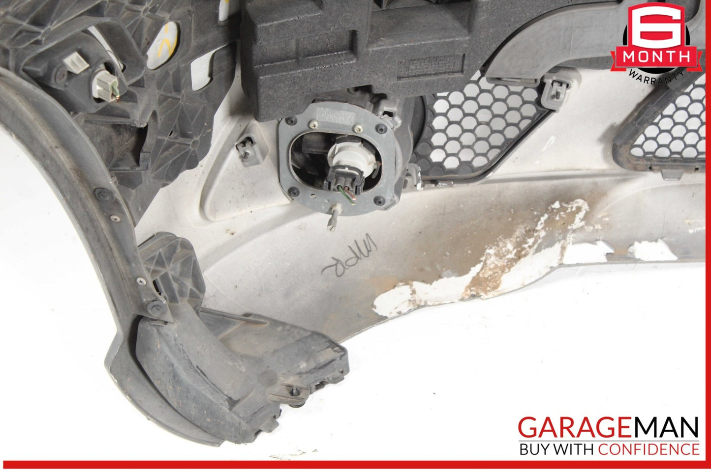 2008-2011 Mercedes-Benz C300 W204 Front Bumper Cover Assembly 2048850025 OEM