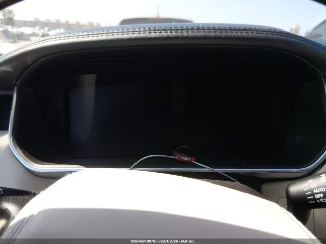 Parting Out- 2016 Land Rover Range Rover L405- 250 250