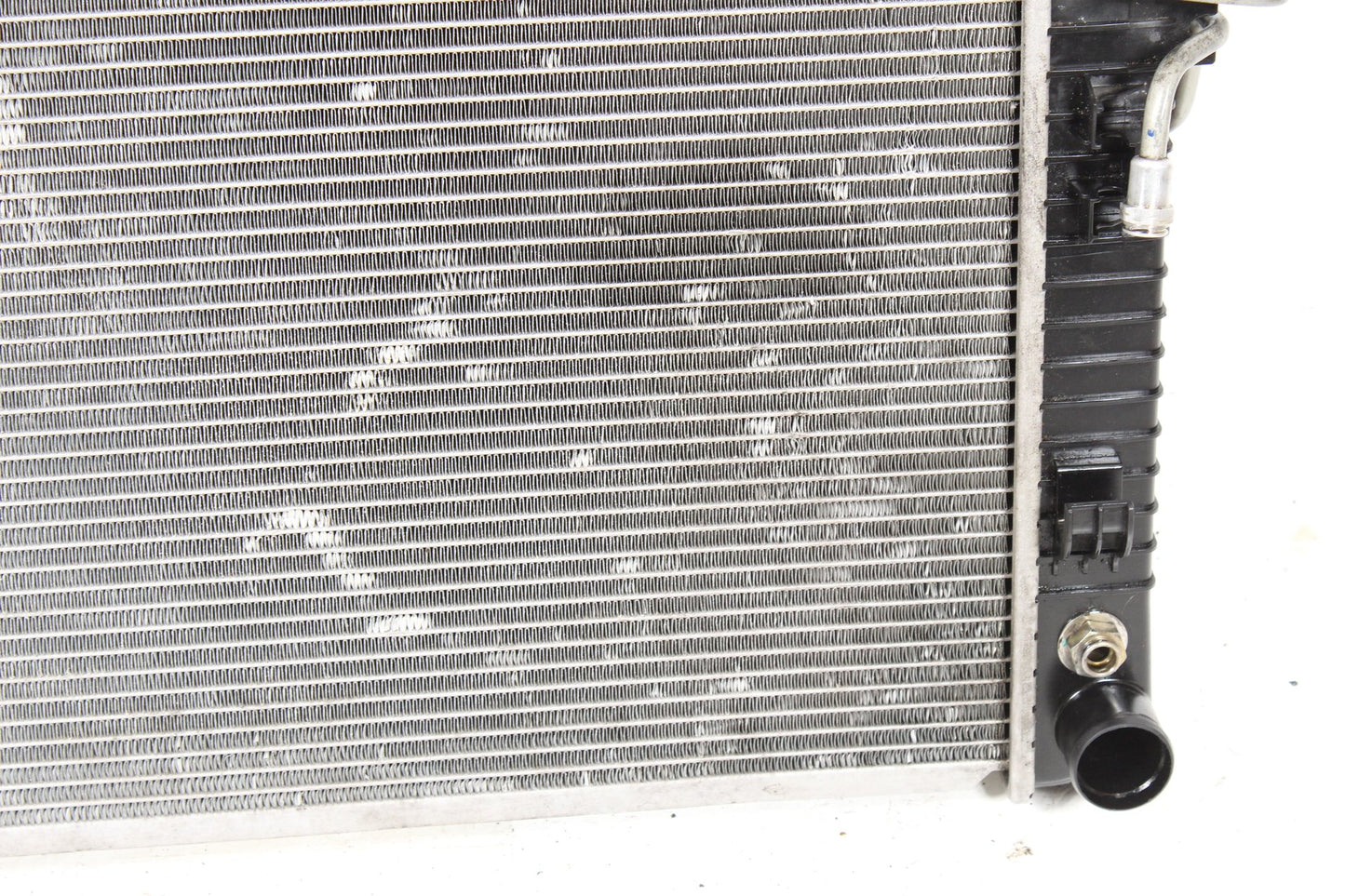 06-13 Mercedes GL450 X164 Engine Cooling Radiator AC Condenser 1645001504