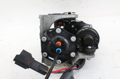 2011-2012 Land Rover LR4 Suspension Air Ride Leveling Pump BH3219G525DB OEM