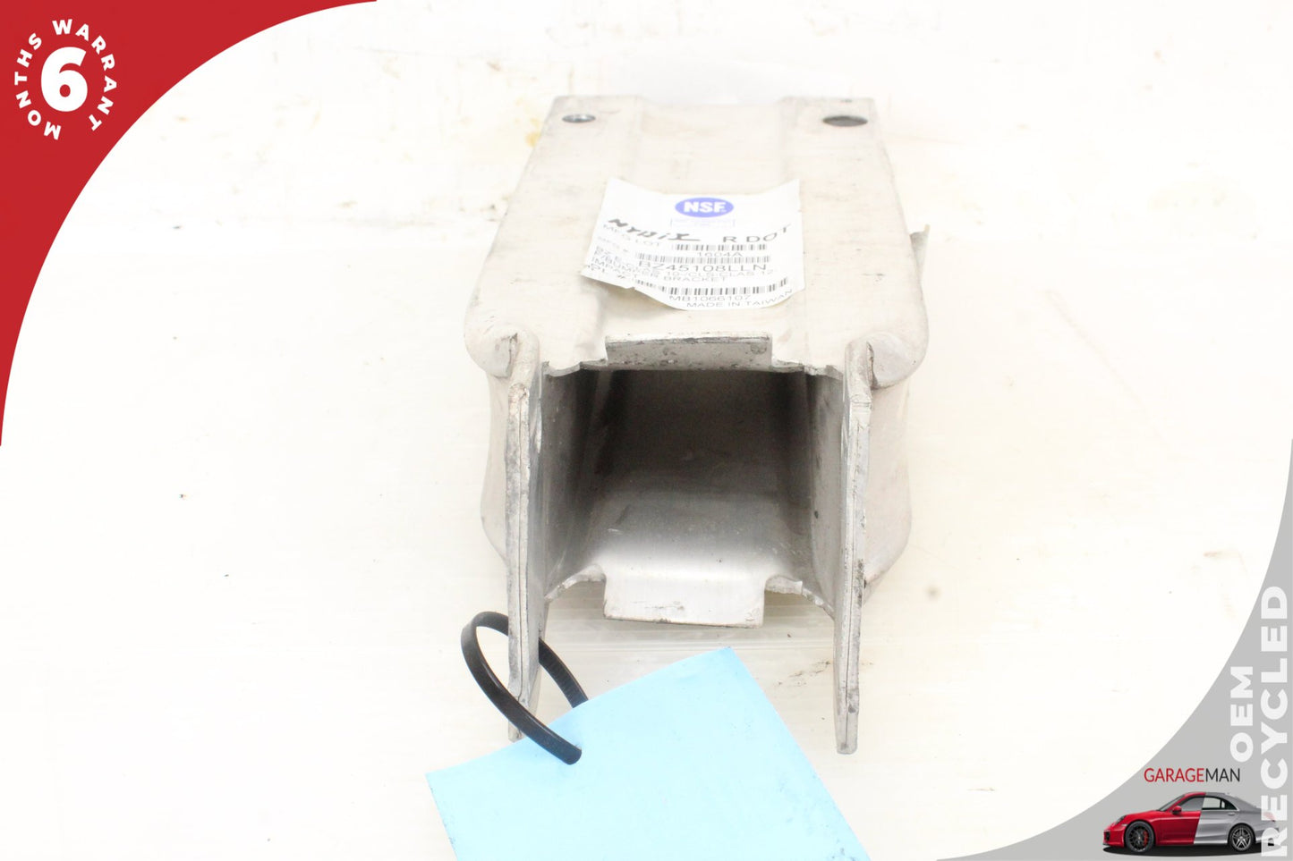 2010-2018 Mercedes-Benz CLS550 W218 Front Left Bumper Reinforcement Bracket OEM