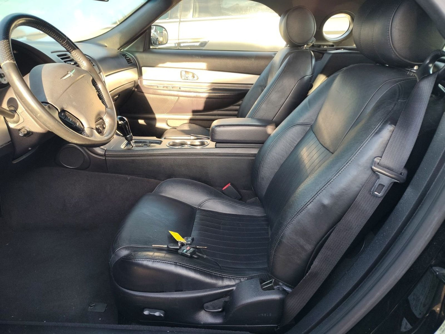 2005 Ford Thunderbird