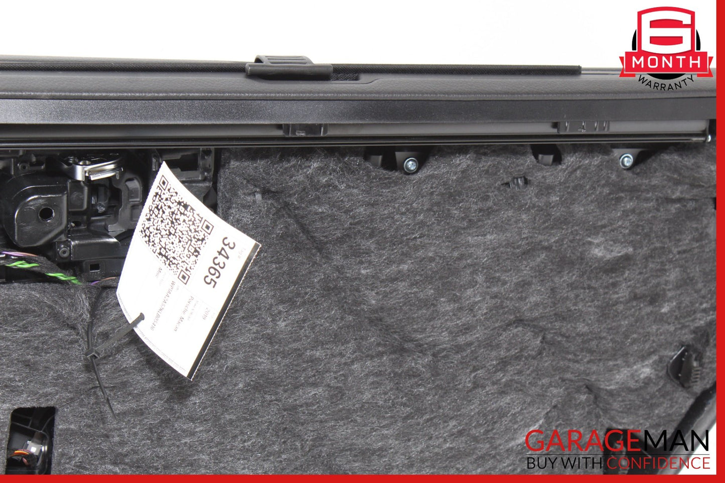 2015-2024 Porsche Macan 95B SUV Rear Left Side Door Trim Panel 95B867305M OEM