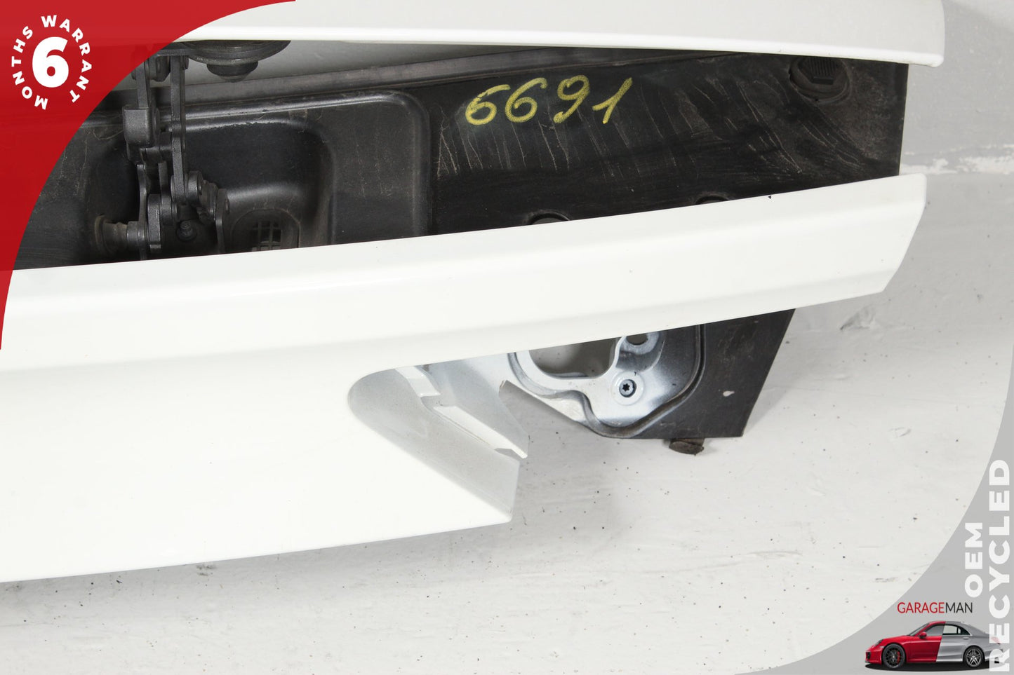 2012-2018 Audi A7 4G Rear Tailgate Trunk Lid Spoiler Assembly 4G8827086D OEM